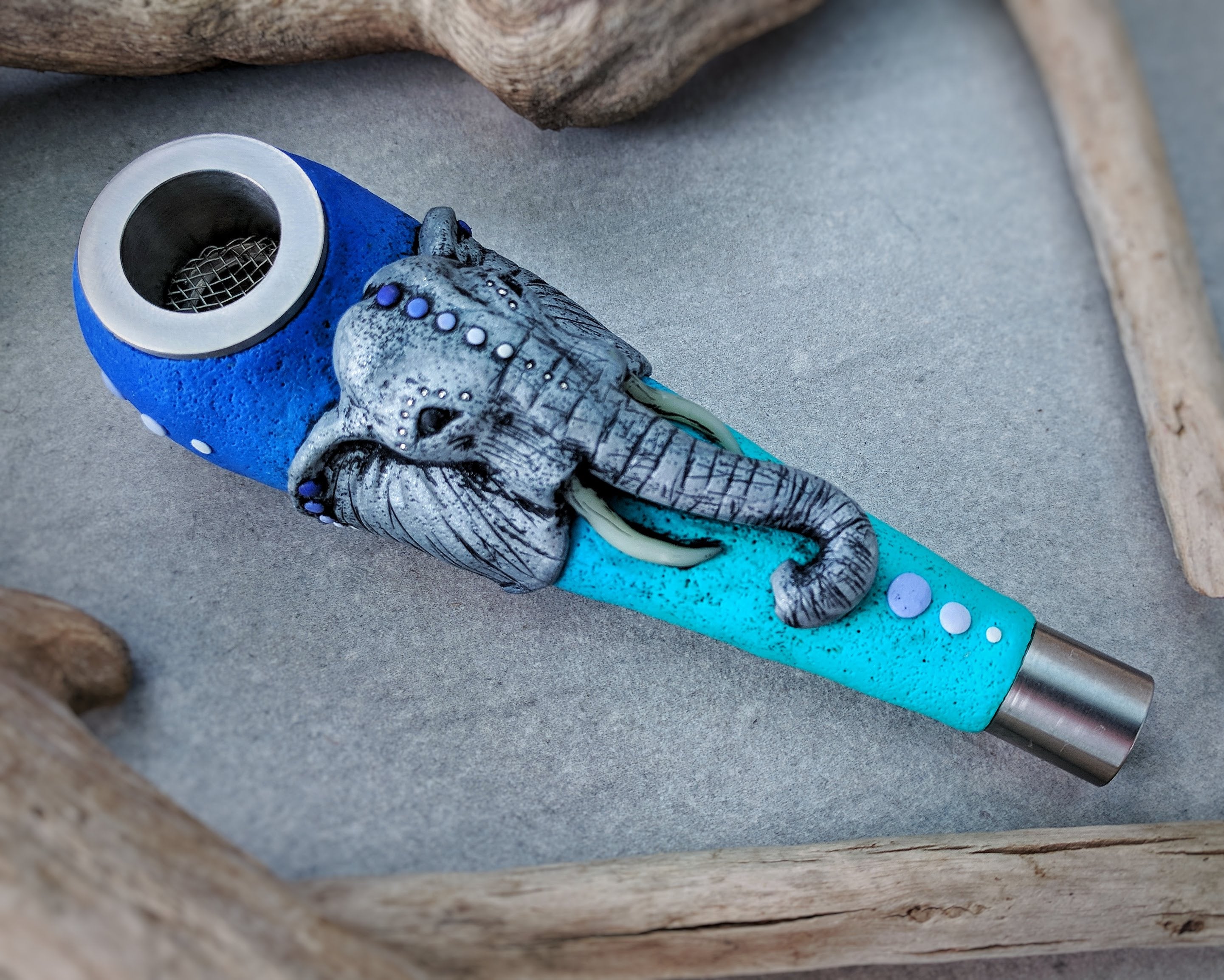 Gadzyl Elephant Smoking pipe (DHL express shipping included)