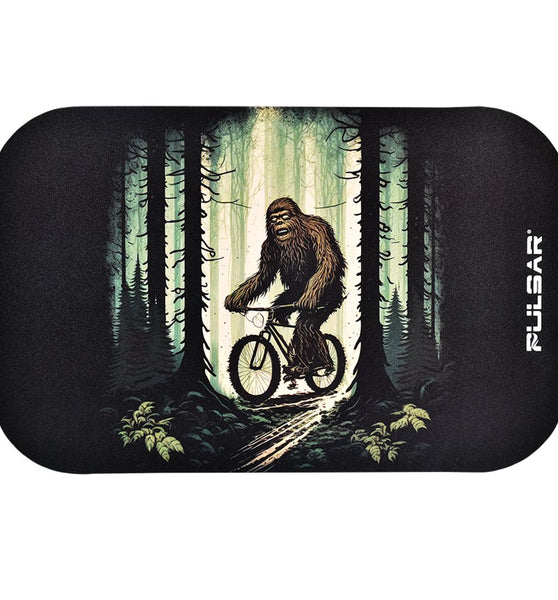 Pulsar Magnetic Rolling Tray Lid - Bigfoot Rides Again / 11"x7"