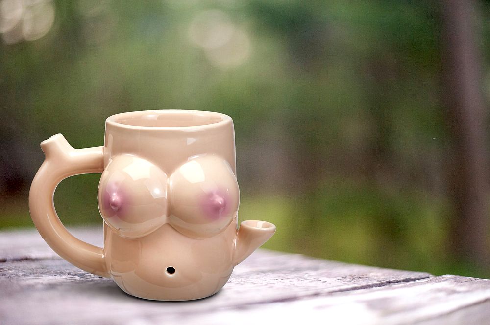 BOOB  MUG - NOVELTY PIPE