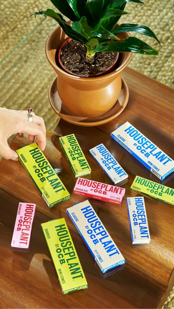 files/houseplant_rolling_papers.webp